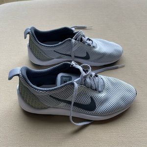 Nike Running Shoes - Grey